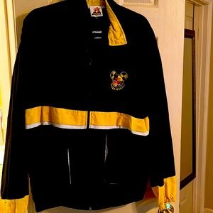 VINTAGE Disney mens windbreaker